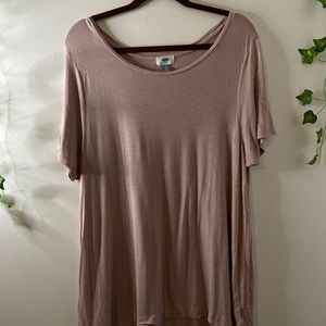 Old Navy T-Shirt